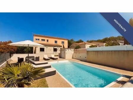 maison type 5  suite parentale et piscine