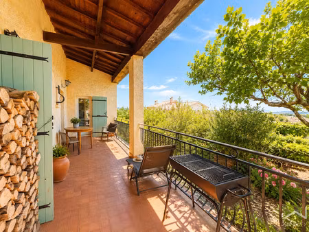 vente maison 4 pièces 115 m² à bourg-saint-andéol (07700)  236 900 €