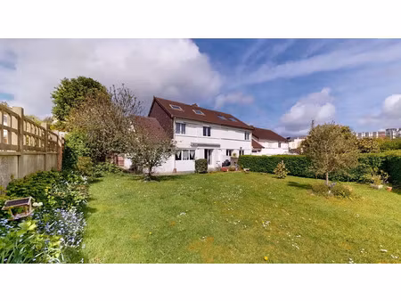 vente maison 5 pièces 109 m² à cherbourg-octeville (50100)  254 000 €