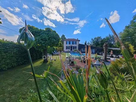 vente maison 4 pièces 125 m² à eauze (32800)  269 980 €