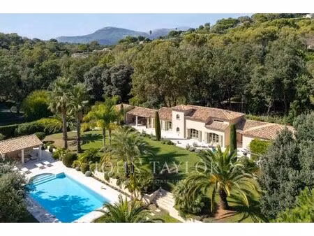 maison de luxe 5 chambres en location à la colle-sur-loup  provence-alpes-côte d'azur