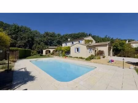 maison de luxe de 6 pièces en vente à saint-cannat  provence-alpes-côte d'azur