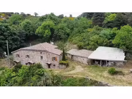 vente maison 3 pièces 220 m² à alboussière (07440)  253 000 €