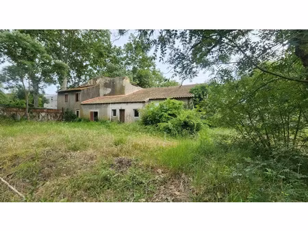 vente propriété 9 pièces 278 m² à saint-jean-de-vedas (34430)  280 000 €