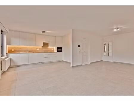 gezellig 2-slaapkamer appartement in edegem