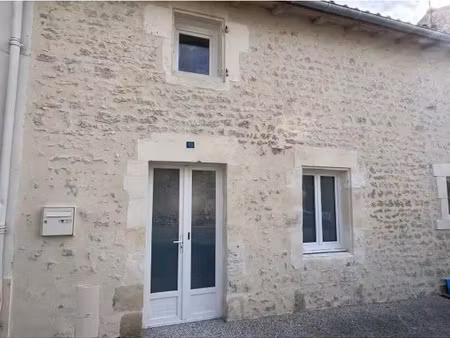 location maison 2 pièces 45 m² à saint-julien-de-l’escap (17400)