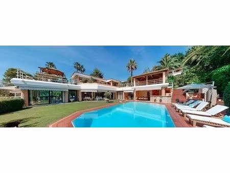 villa de luxe de 7 pièces en location cannes  provence-alpes-côte d'azur