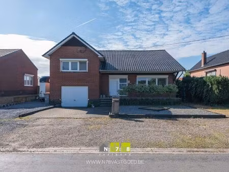 huis te koop in as met 4 slaapkamers