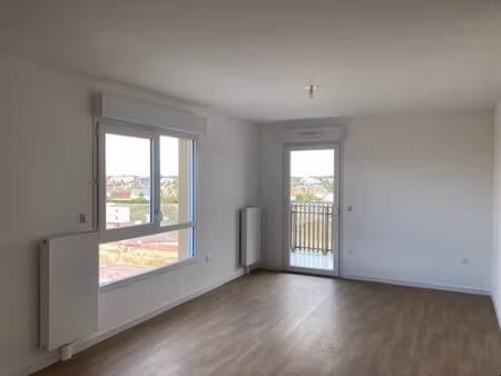 location appartement 3 pièces 59m² fleury sur orne 14123