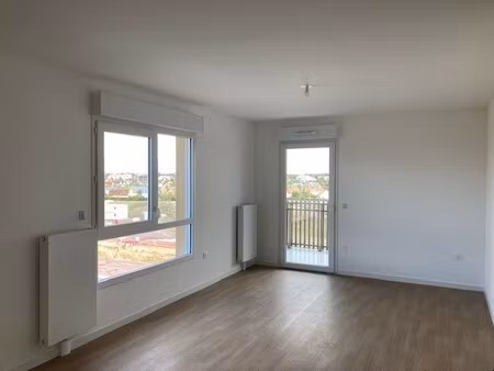 location appartement 3 pièces 60m² fleury sur orne 14123