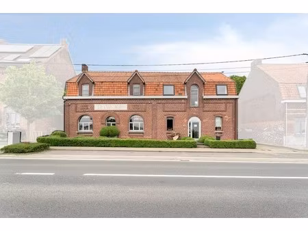 commercieel te koop in wulvergem met 3 slaapkamers
