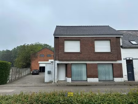 commercieel te koop in grobbendonk met 3 slaapkamers