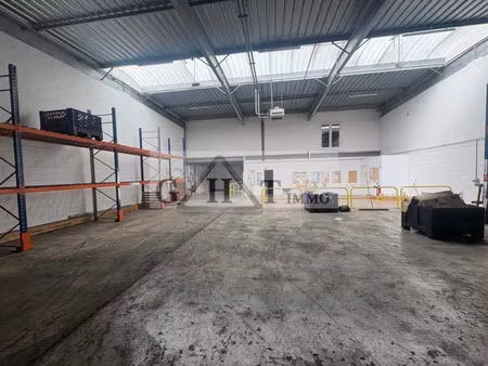 vente local industriel 475 m² vaux-le-pénil (77000)