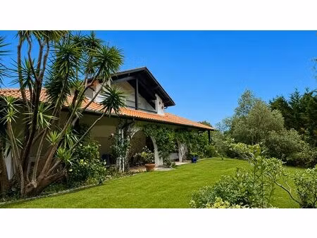 maison urrugne pays basque