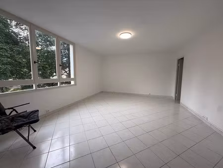 vente appartement 1 pièces 38m2 pau 64000 - 79500 € - surface privée