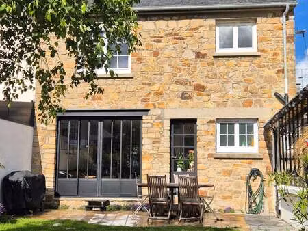 vente maison à saint-malo (35400) : à vendre / 135m² saint-malo