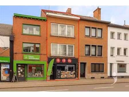 zeer ruime woning aan de becker-remyplein!