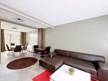 maison entiérement meublé dans un quartier calme