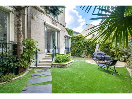 maison de luxe à louer dans le quartier auteuil sud