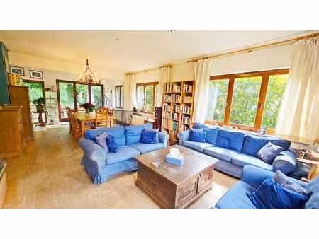 très grande villa lumineuse  6ch  272m²  jardin  garage