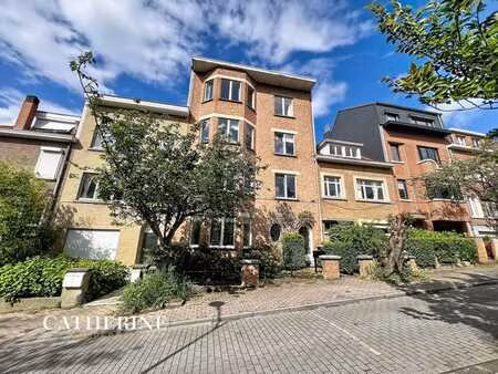 appartement de charme lumineux de 110 m2-2 chambres