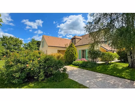 vente maison 10 pièces 240 m² à saint-nom-la-bretèche (78860)  895 000 €