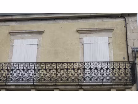 appartement t2 (non meublé) - 1er étage - secteur thenon