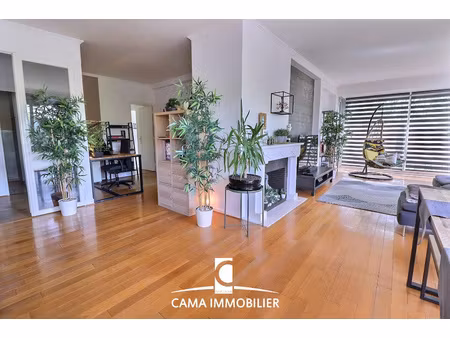 dernier étage - appartement 5/6 pièces à vendre à fontenay-l