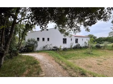 maison salles-sur-mer m² t-4 à vendre  698 625 €