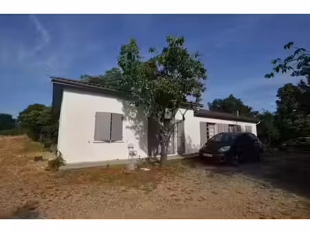 vente villa 4 pièces 84 m² à haux (33550)  199 500 €