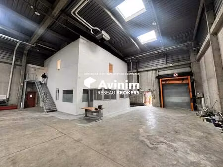 location entrepôt bobigny 93000 700m²