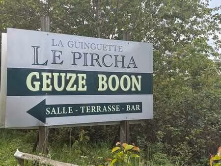 le pircha: café/resto  salle de fête  terrasse extérieure