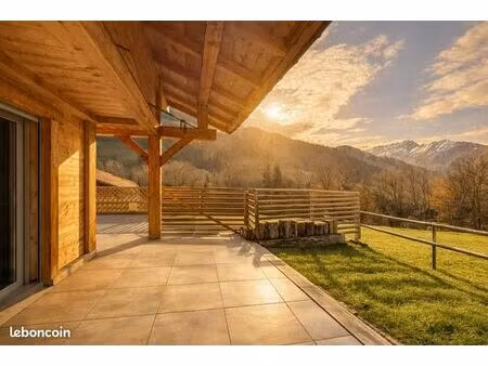 chalet récent avec vue montagne  grande terrasse et immense garage – 5 min de thônes – 929