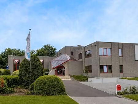 bien professionnel à louer à zellik € 2.143 (lo92f) - panorama b2b brussel kantoren | zimm