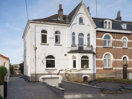 maison à louer à waterloo € 2.500 (lo91u) - latour & petit wat location | zimmo