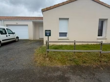 maison neuve plein pied montrevault