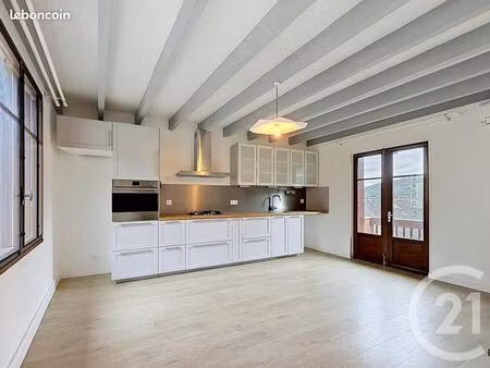 maison 3 pièces 76 m²