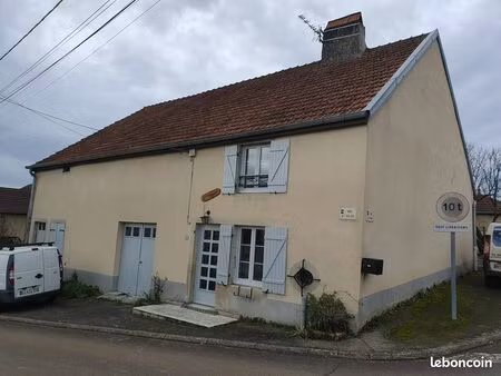 location maison confracourt