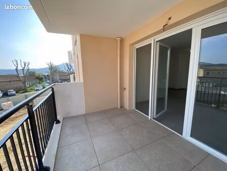 appartement 3 pièces 59 m²