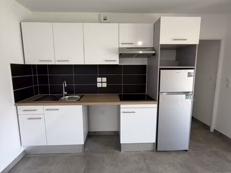 louer appartement t3 neuf en copropriété avec balcon et park