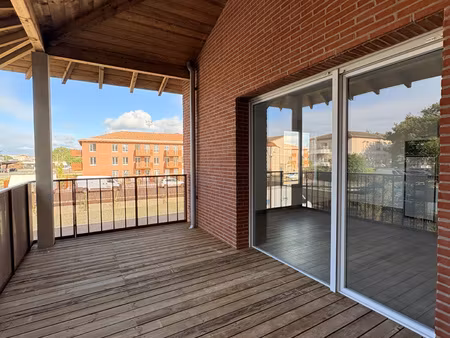 louer appartement t3 neuve en copropriété avec balcon et par