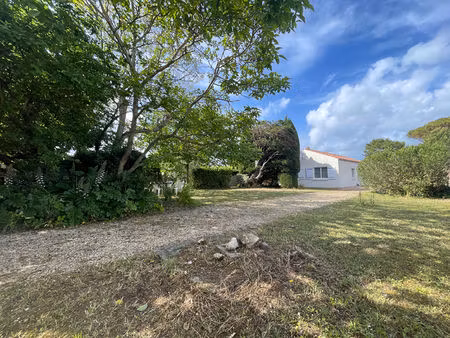 maison à vendre à la brée-les-bains - proche plage et marché