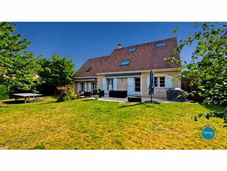 maison mennecy 9 pièce(s) 226 m2