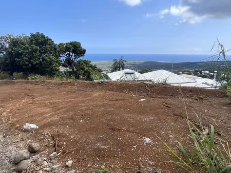 terrain constructible vue mer panoramique à vendre à l’étang-salé – 230 m² environ avec pe