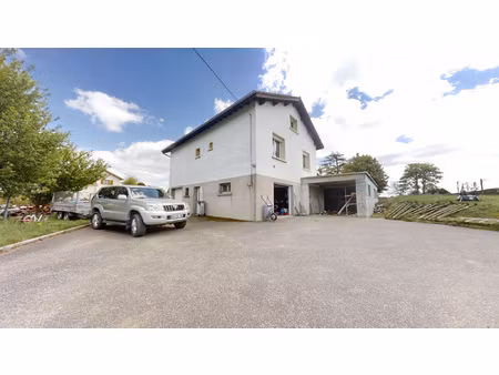 maison de 147m2 sur sous sol  dépendance et 1900m2 de terra