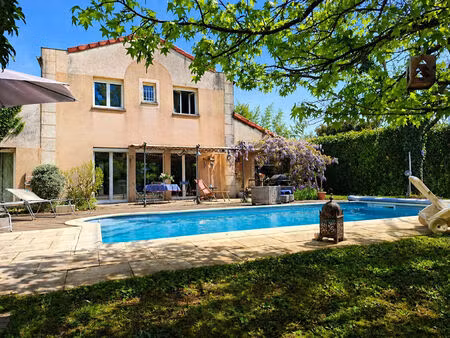 maison saint-bonnet-de-mure 5 pièces 131 m²