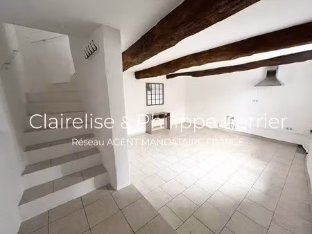 maison de village à sillans-la-cascade
