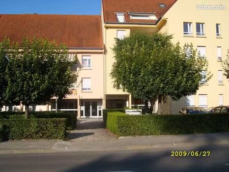 vends t1bis dans résidence