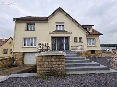 propriété 8 pièces 272 m²