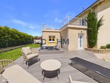 maison 5 pièces 154 m²